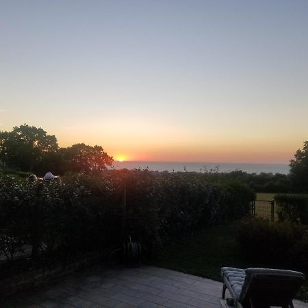 تورجفيل Deauville Vue Mer المظهر الخارجي الصورة